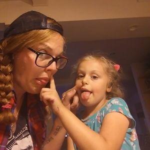 Meet your Posher, Candace renee